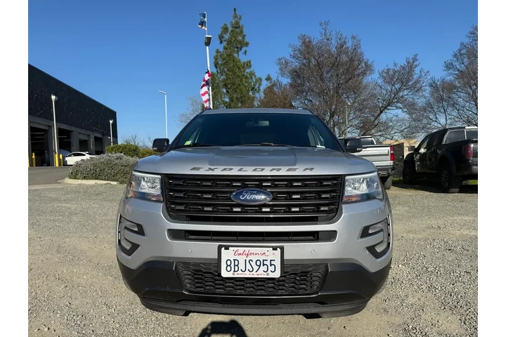 $15500 : Ford Explorer 2017 XLT 4dr S image 8