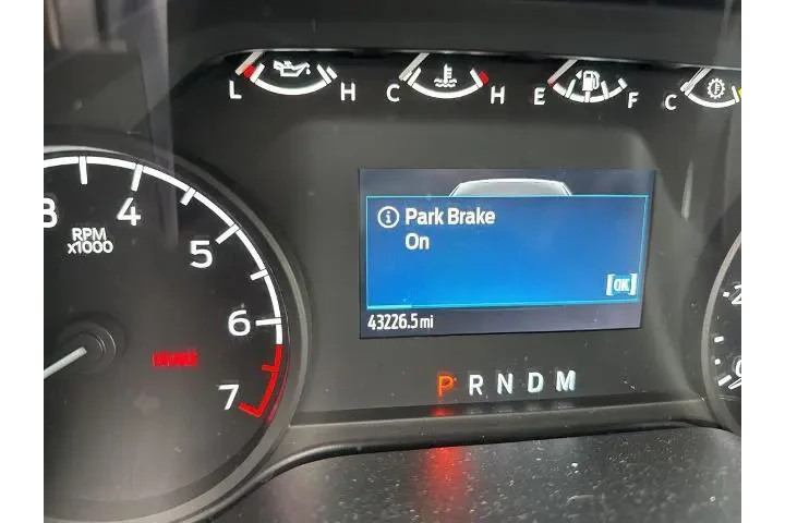 $34461 : Ford F-150 2023 4x2 XL 4dr S image 6