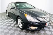 PRE-OWNED 2013 HYUNDAI SONATA