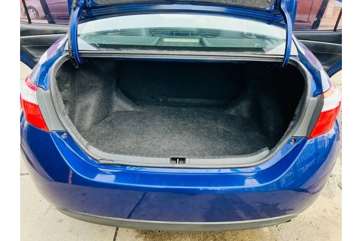 $10499 : 2015 Corolla S Plus image 9