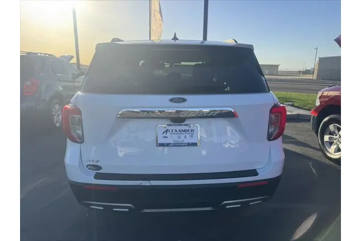 $28999 : Ford Explorer 2024 XLT 4dr S image 6