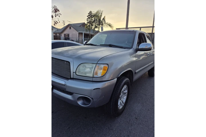 Toyota Tundra 2003 image 3