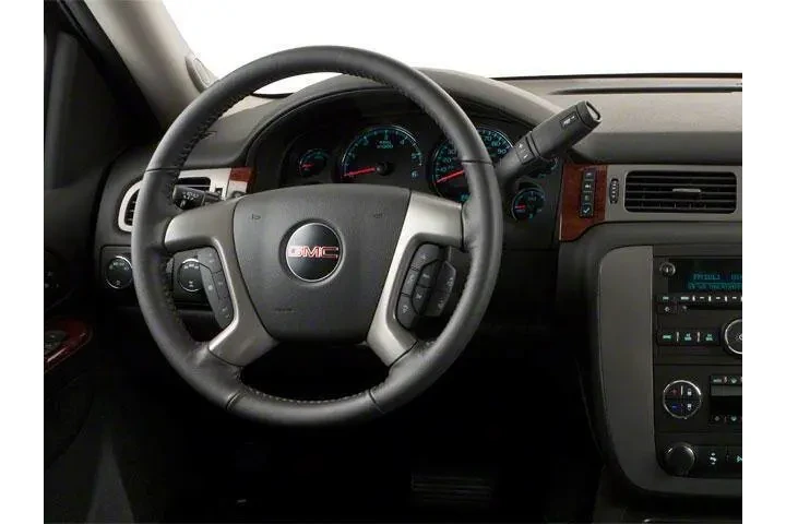 2012 GMC Yukon XL SLT image 7