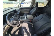 $33060 : Kia Carnival 2025 LX 4dr Min thumbnail