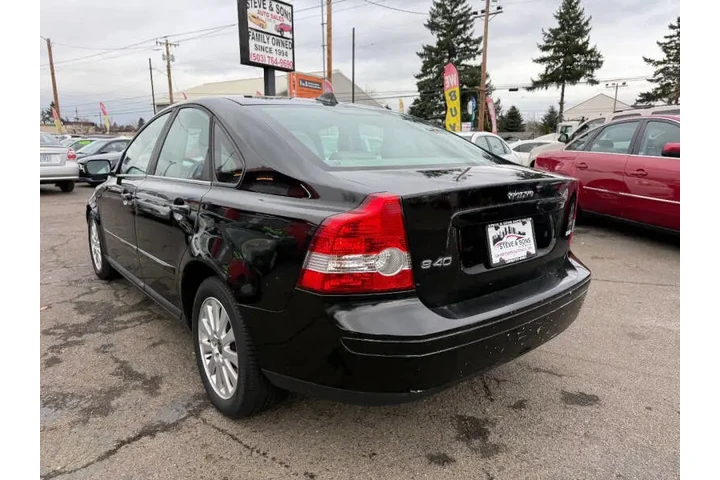 2005 S40 2.4i image 7