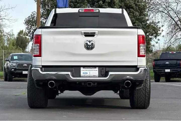 $27181 : Ram 1500 2019 4x2 Big Horn 4 image 7