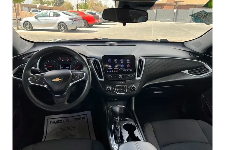 2023 Malibu 1LT image 9