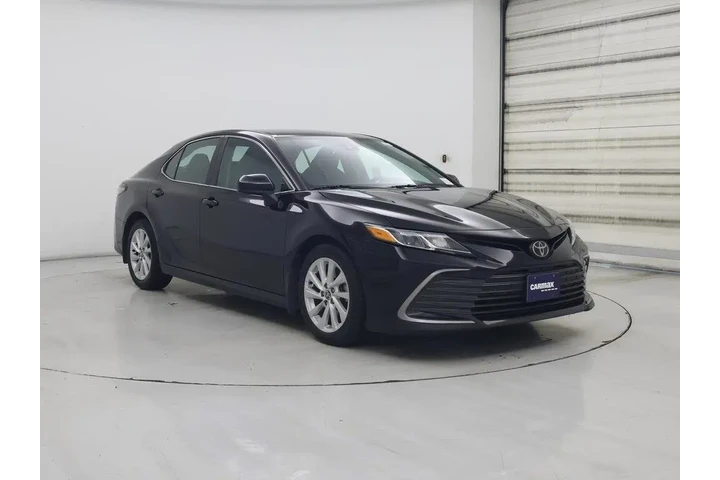 $20998 : Toyota Camry 2023 LE 4dr Sed image 1
