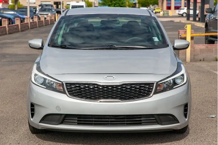 $15950 : 2017 Forte LX image 3