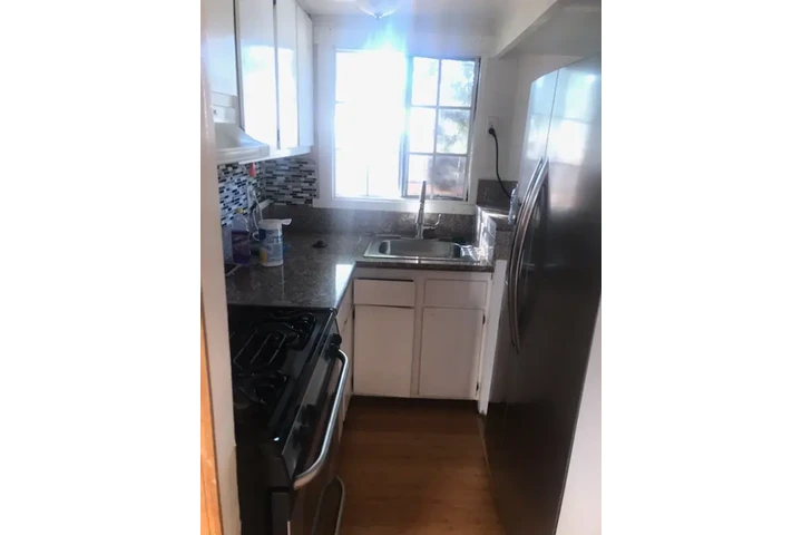 RENTO CASA 📍HIGHLAND PARK image 2