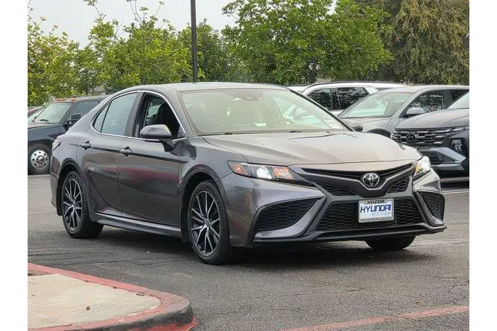 $24500 : Toyota Camry 2024 SE 4dr Sed image 4