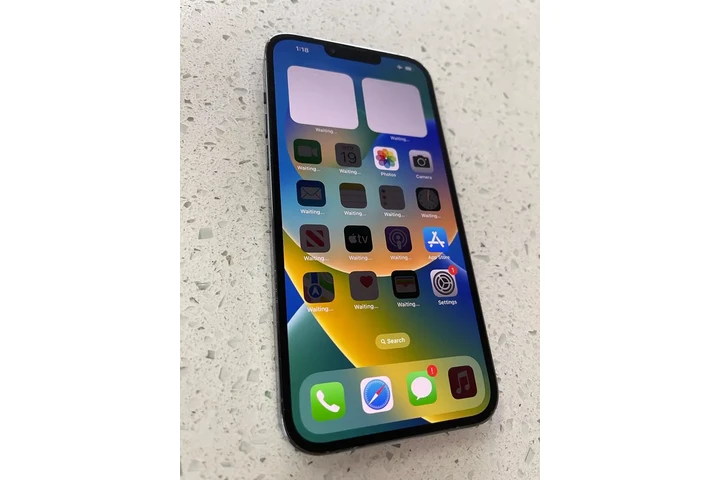 $625 : Iphone 13 Pro max - 128GB image 4