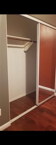 $800 : Room for rent image 2