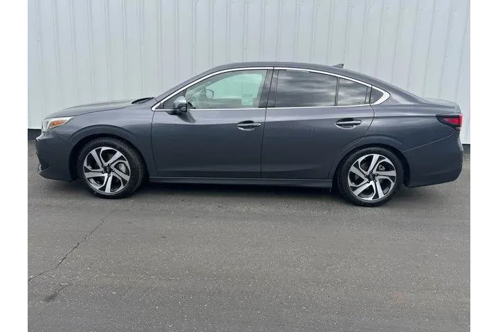 $20494 : Subaru Legacy 2022 AWD Touri image 3
