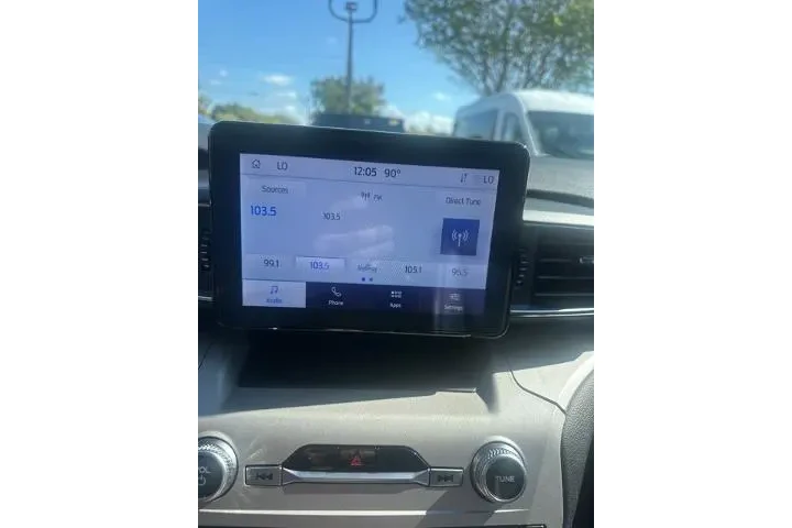 $27500 : Ford Explorer 2023 XLT 4dr S image 9