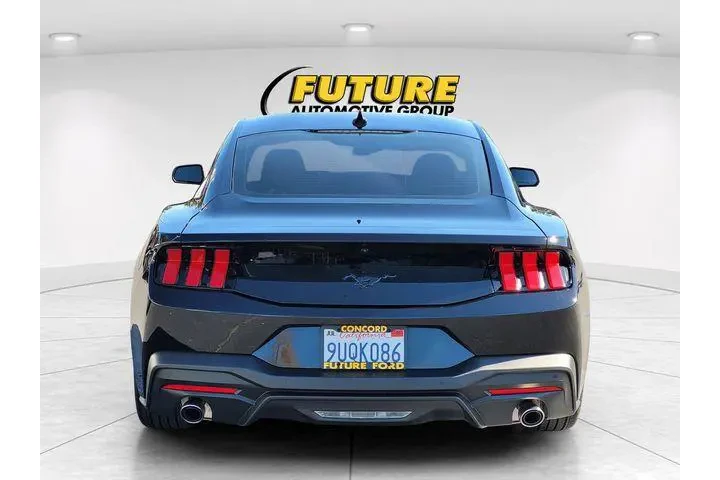 $31889 : Ford Mustang 2025 EcoBoost 2 image 7