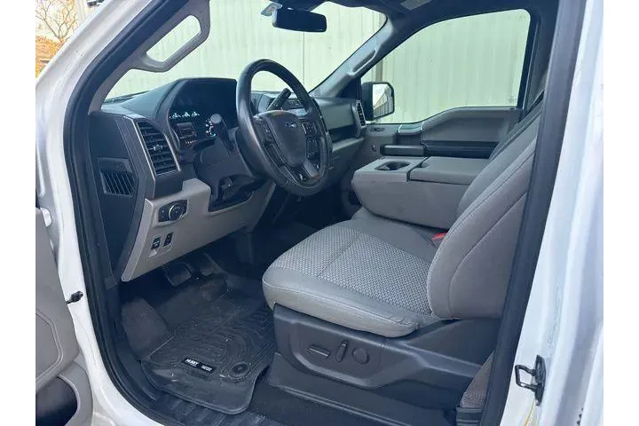 $21858 : Ford F-150 2019 4x2 XL 4dr S image 9