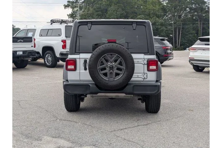 $31995 : Jeep Wrangler 2024 4x4 Sport image 6