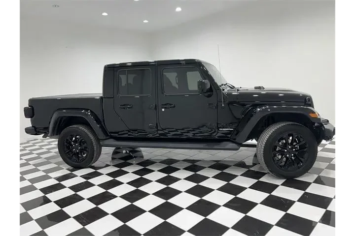 $36890 : Jeep Gladiator 2021 4x4 Over image 6