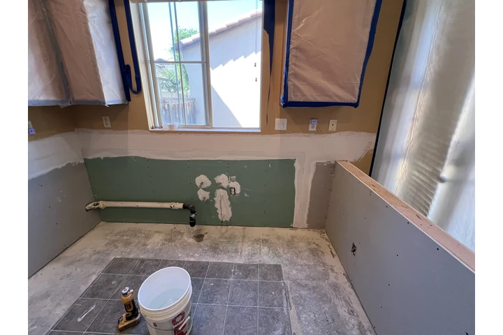 Drywall and topping finishing image 4