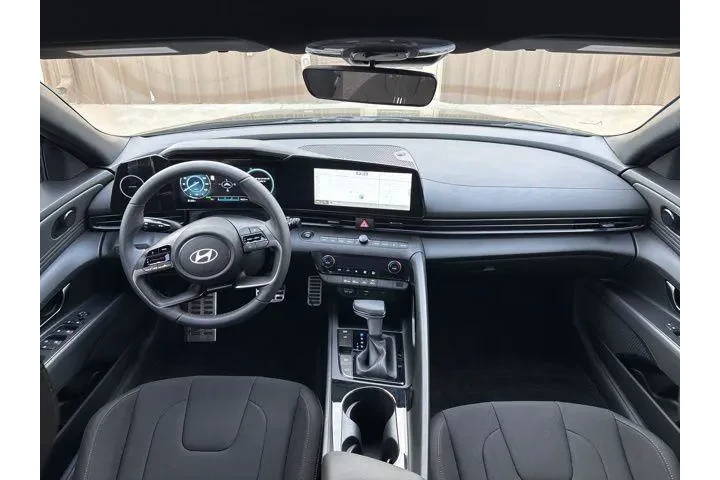 $29280 : Hyundai ELANTRA Hybrid 2025 image 6