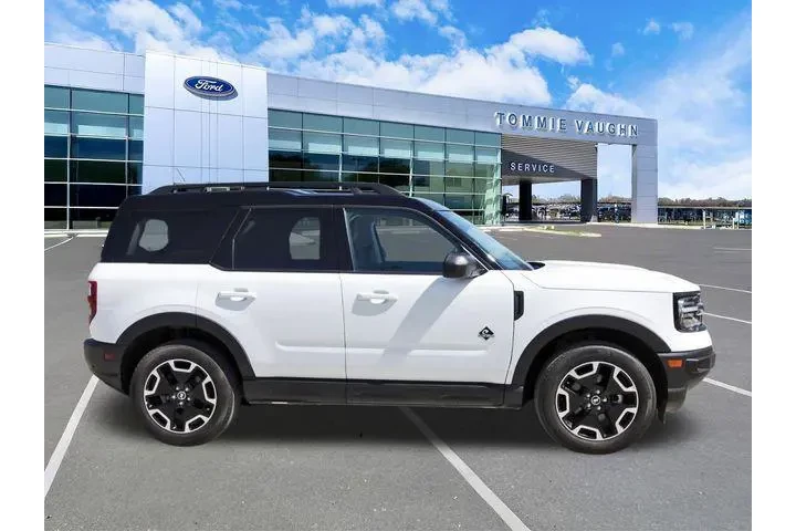 $27177 : Ford Bronco Sport 2024 AWD O image 5