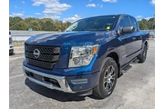 $31991 : Nissan Titan 2023 4x2 SV 4dr thumbnail