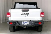 $31991 : Jeep Gladiator 2023 4x4 Free thumbnail