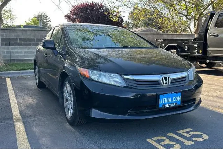 $10995 : Honda Civic 2012 LX 4dr Seda image 3