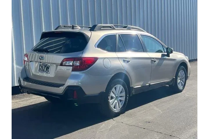 $19494 : Subaru Outback 2019 AWD 2.5i image 6