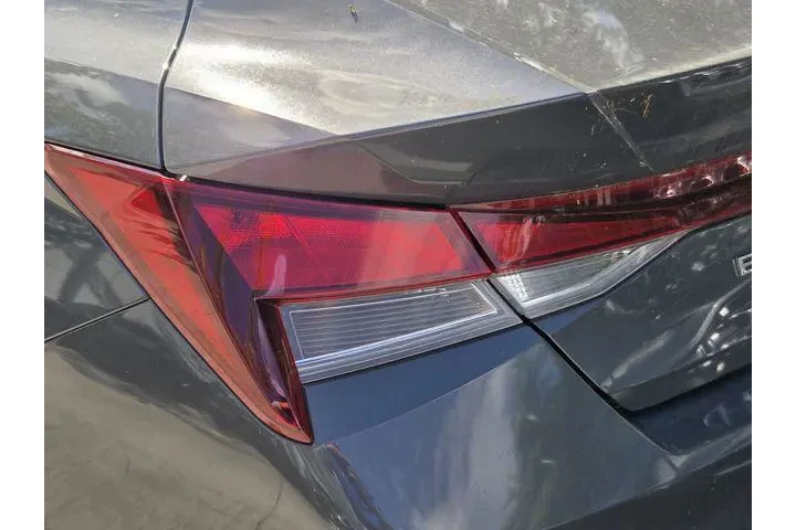 $17224 : Hyundai ELANTRA 2023 SEL 4dr image 7