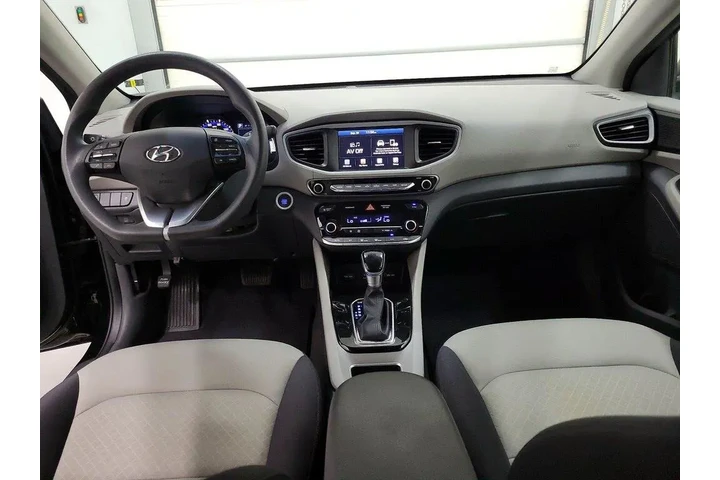$16998 : Hyundai IONIQ Hybrid 2017 Bl image 9