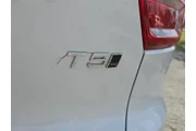 $23950 : 2022 XC40 thumbnail