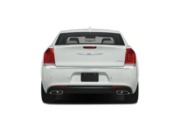 Chrysler 300 2020 Touring 4d image 8
