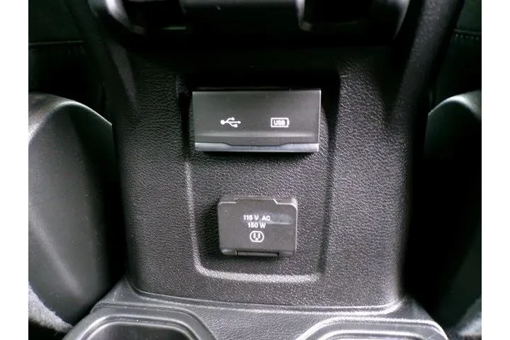 $29276 : Jeep Wrangler Unlimited 2020 image 10