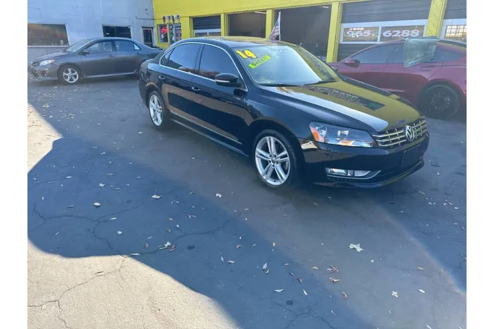 $6995 : 2014 Passat 2.0L TDI SEL Prem image 5