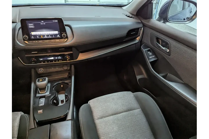 $21997 : Nissan Rogue 2023 SV 4dr Cro image 8