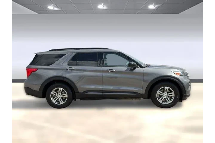 $28999 : Ford Explorer 2023 XLT 4dr S image 8