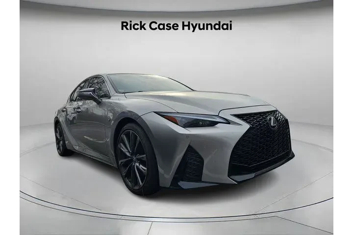 $39992 : Lexus IS 350 2022 F SPORT 4d image 4