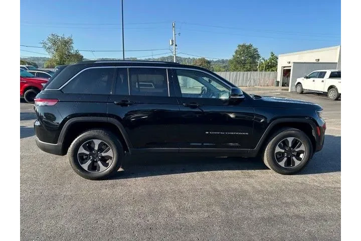 $27359 : Jeep Grand Cherokee 2023 4x4 image 8