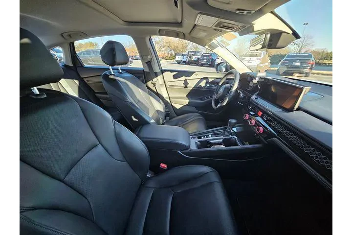 $31991 : Honda Accord Hybrid 2024 Tou image 8