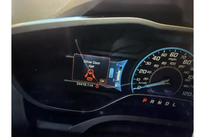 $16575 : Ford C-MAX Hybrid 2017 SE 4d image 8