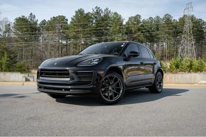 $39999 : Porsche Macan 2022 AWD 4dr S image 1