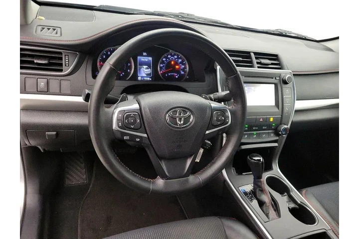 $15998 : Toyota Camry 2017 SE 4dr Sed image 10