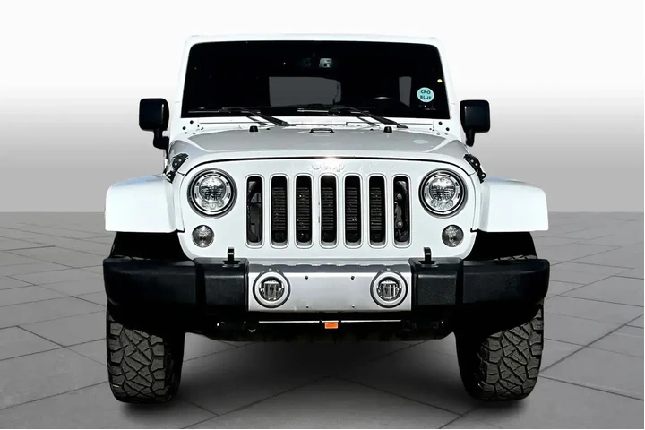 $19896 : Jeep Wrangler JK Unlimited 2 image 3