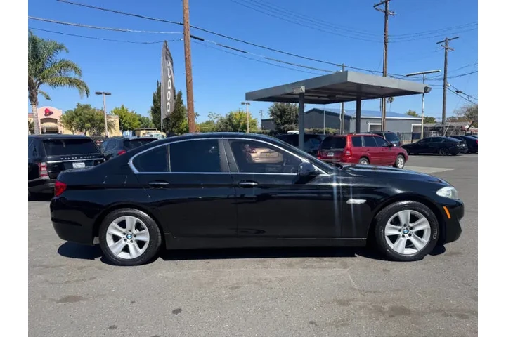 $6498 : 2012 BMW 5 Series 528i image 9