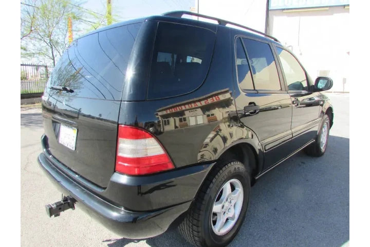 $7995 : 2000 Mercedes-Benz M-Class ML image 4