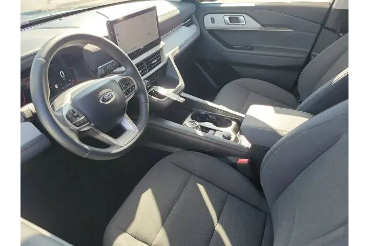 $38888 : Ford Explorer 2026 Active 4d image 3