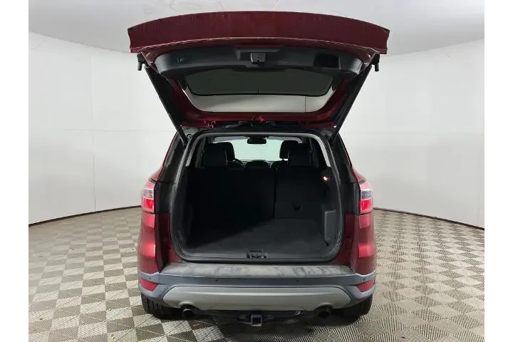 $9500 : Ford Escape 2017 Titanium 4d image 9