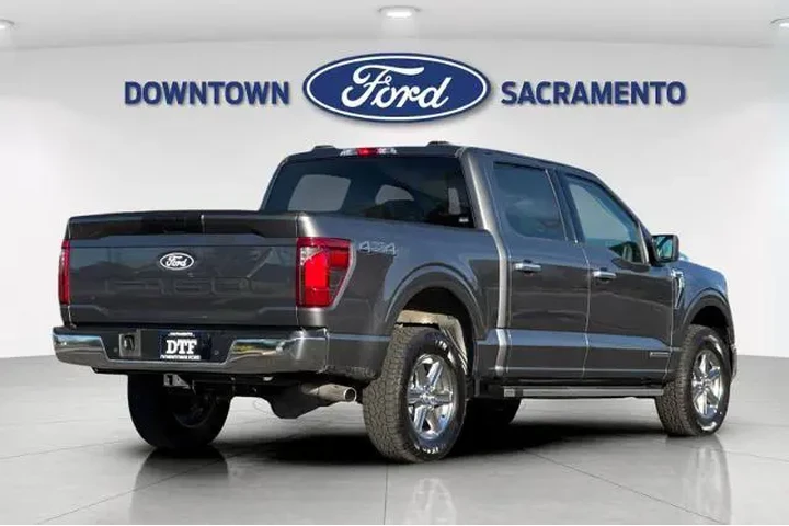 $39990 : Ford F-150 2025 4x4 XLT 4dr image 3
